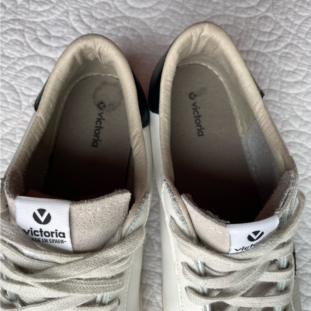 Victoria. Berlin Leather Sneaker size 40 - Picture 8 of 9